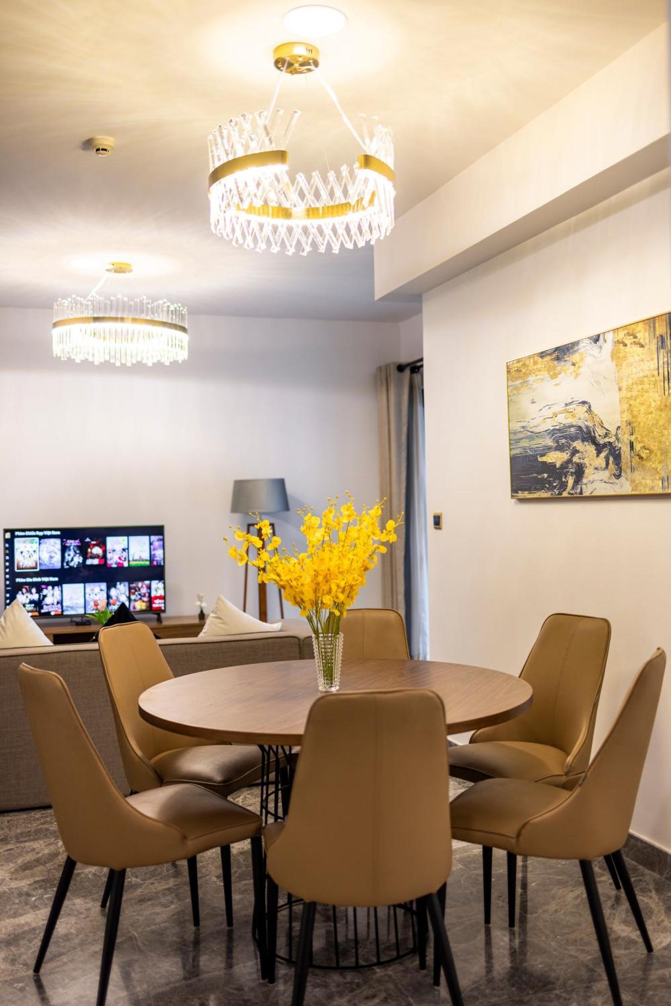 D1 Mension - Zenity Luxury Apartment - Rooftop Pool - Saigon Centre *