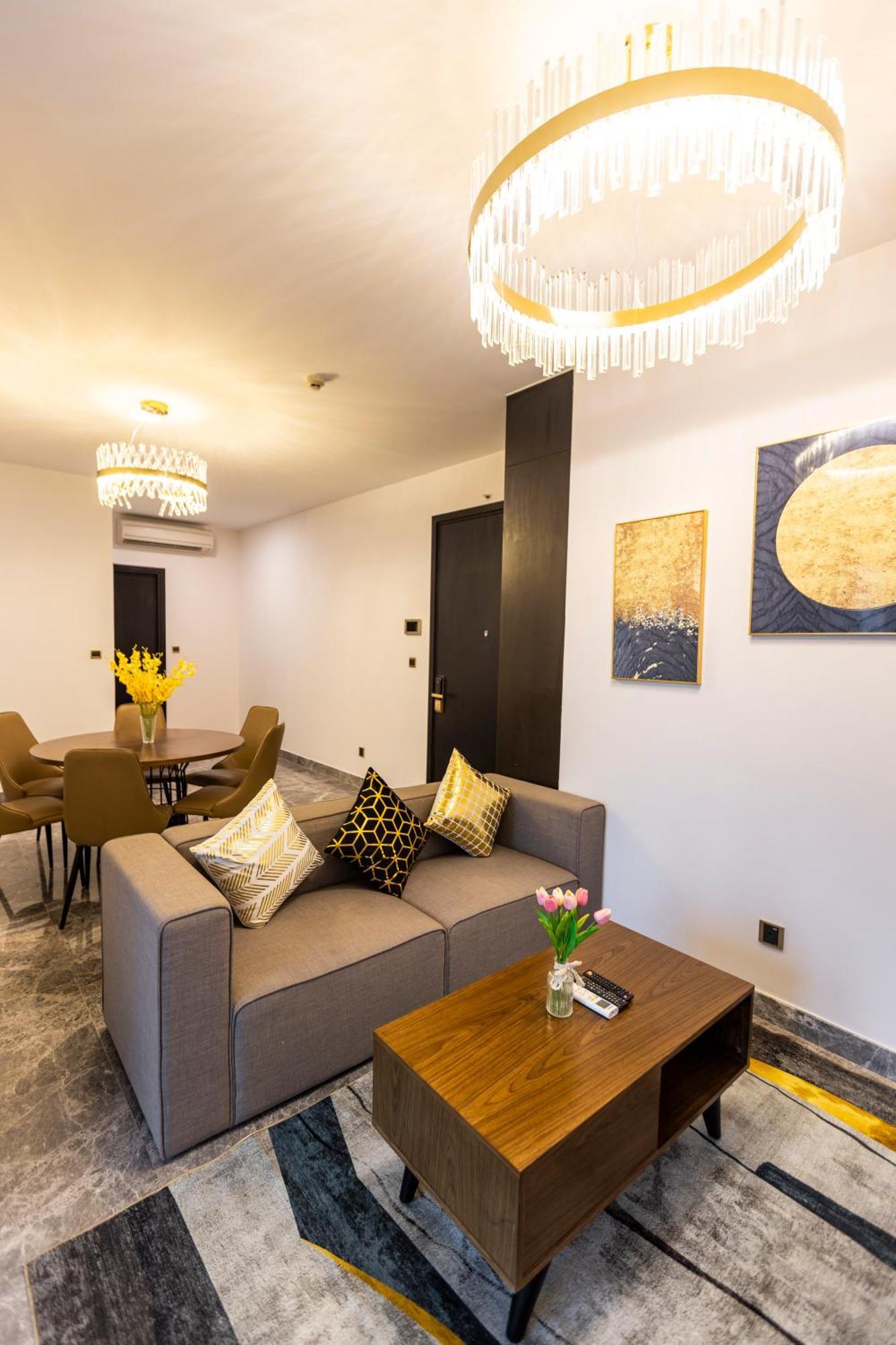 D1 Mension - Zenity Luxury Apartment - Rooftop Pool - Saigon Centre