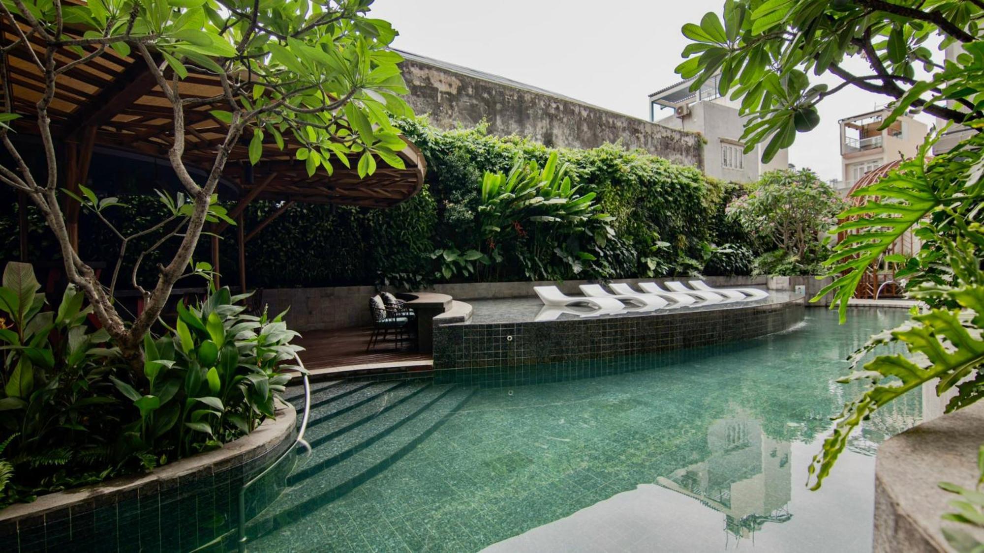Apartment D1 Mension - Zenity Luxury Apartment - Rooftop Pool - Saigon Centre *