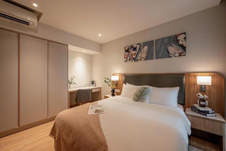Apartment D1 Mension - Zenity Luxury Apartment - Rooftop Pool - Saigon Centre